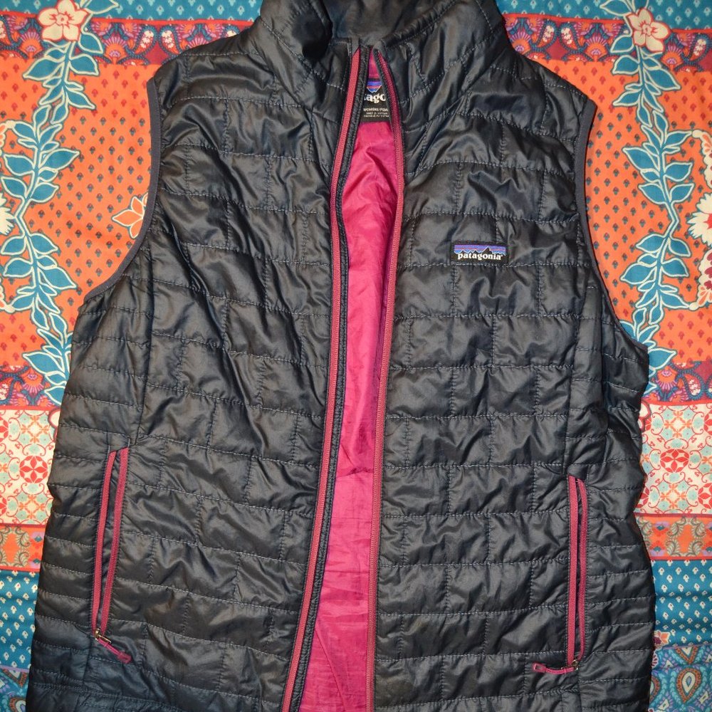 Patagonia Women's Nano Puff Vest (Large)